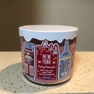Bath and Body Works New York 3 Wick Candle